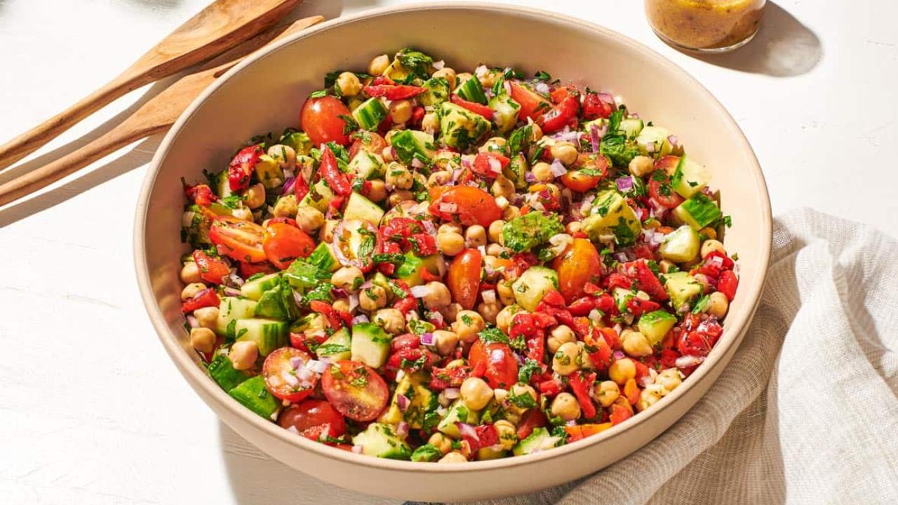 4. Mediterranean Chickpea Bowl