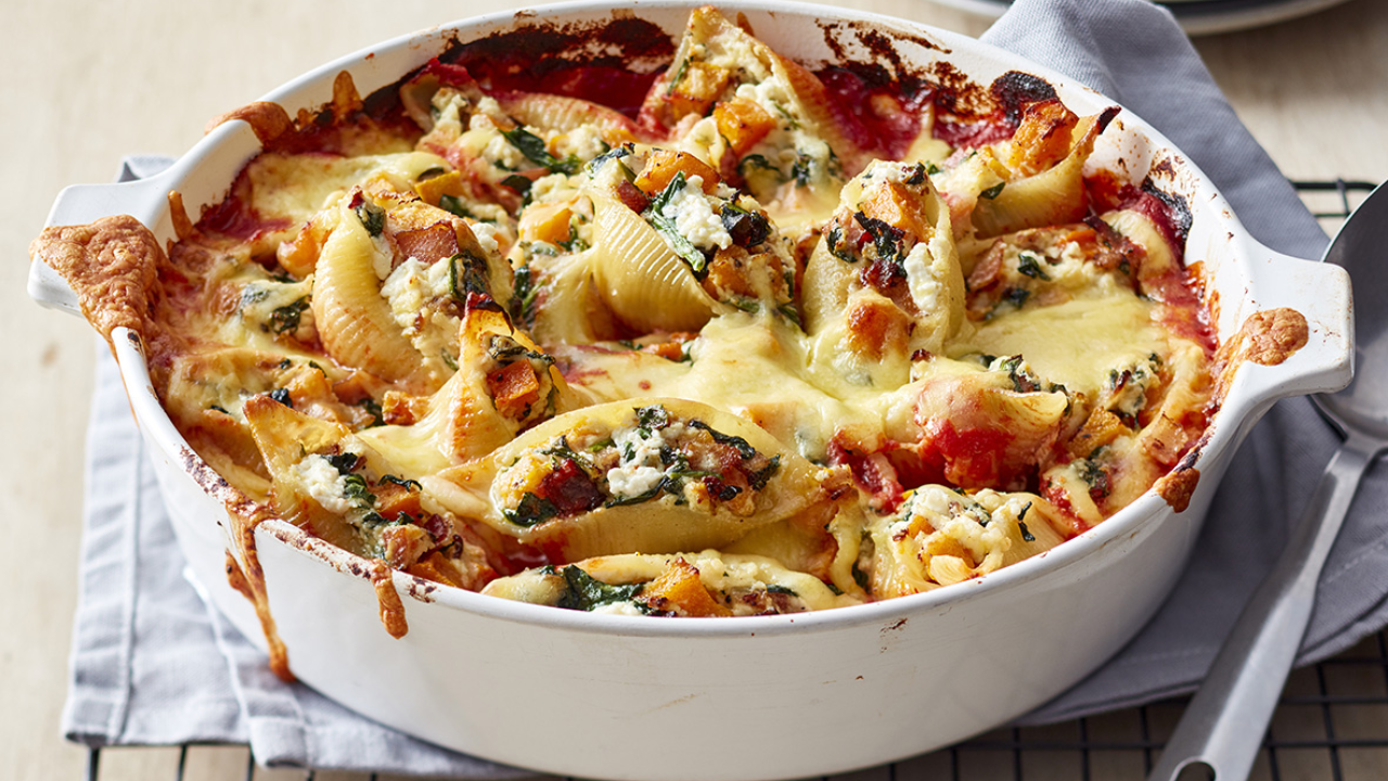 10. Baked Spinach and Cheese Stuffed Shells