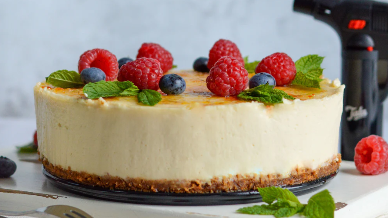 8. Creme Brulee Cheesecake