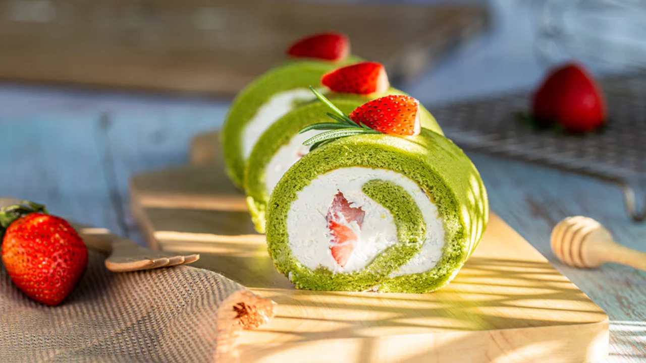 12. Japanese Strawberry Swiss Roll