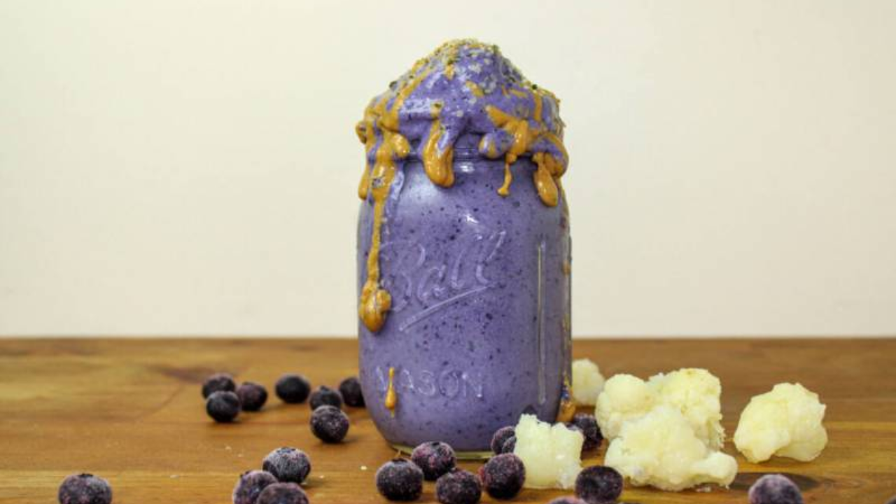 12. Blueberry Cauliflower Smoothie