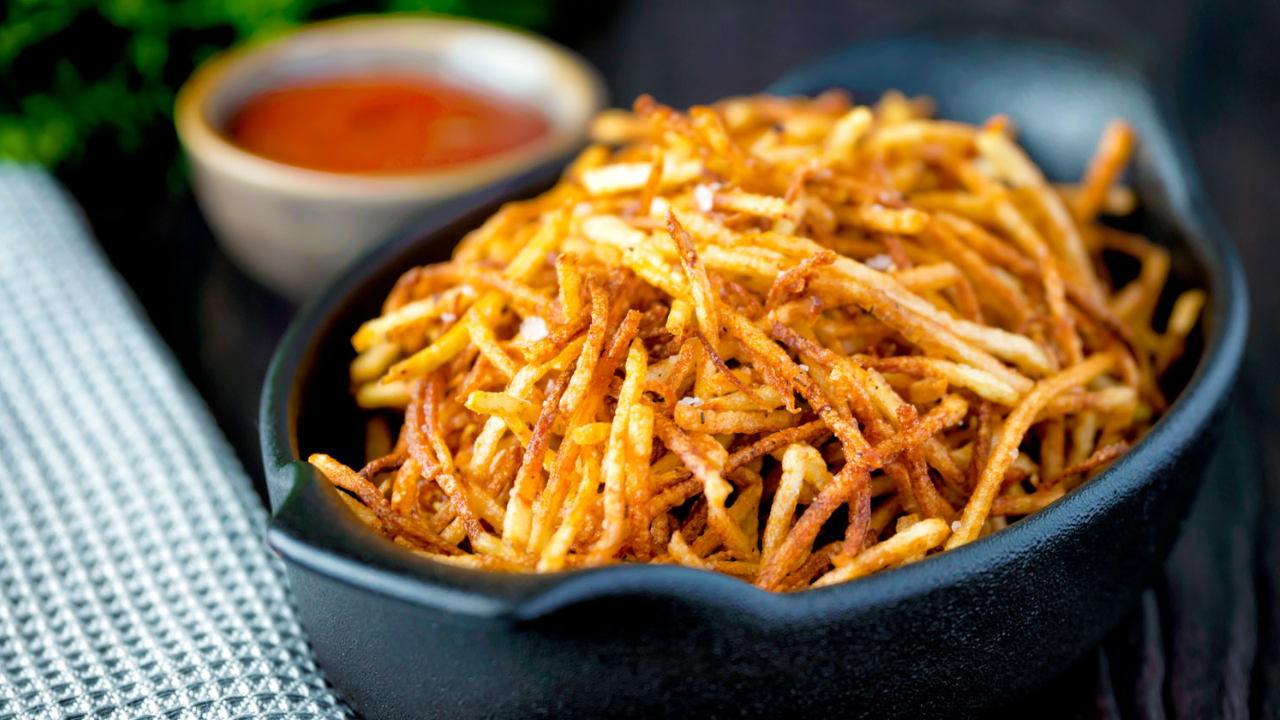 2. Crispy Potato Straws (Pommes Paille)