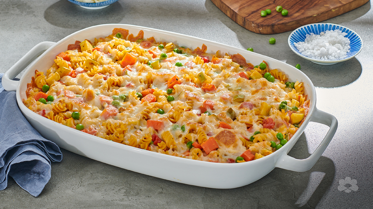 12. Light Cheesy Vegetable Pasta