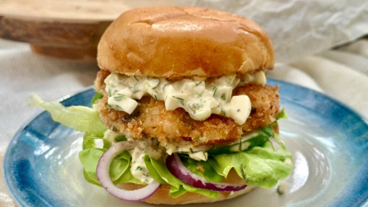 2. Crispy Prawn Burgers