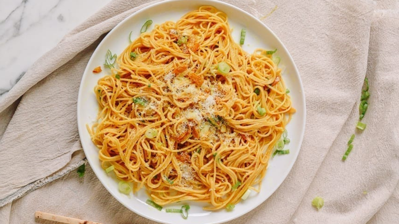 12. Garlic Noodles