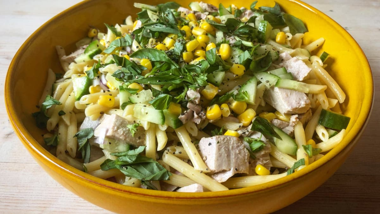 20. Easy Tuna Pasta Salad