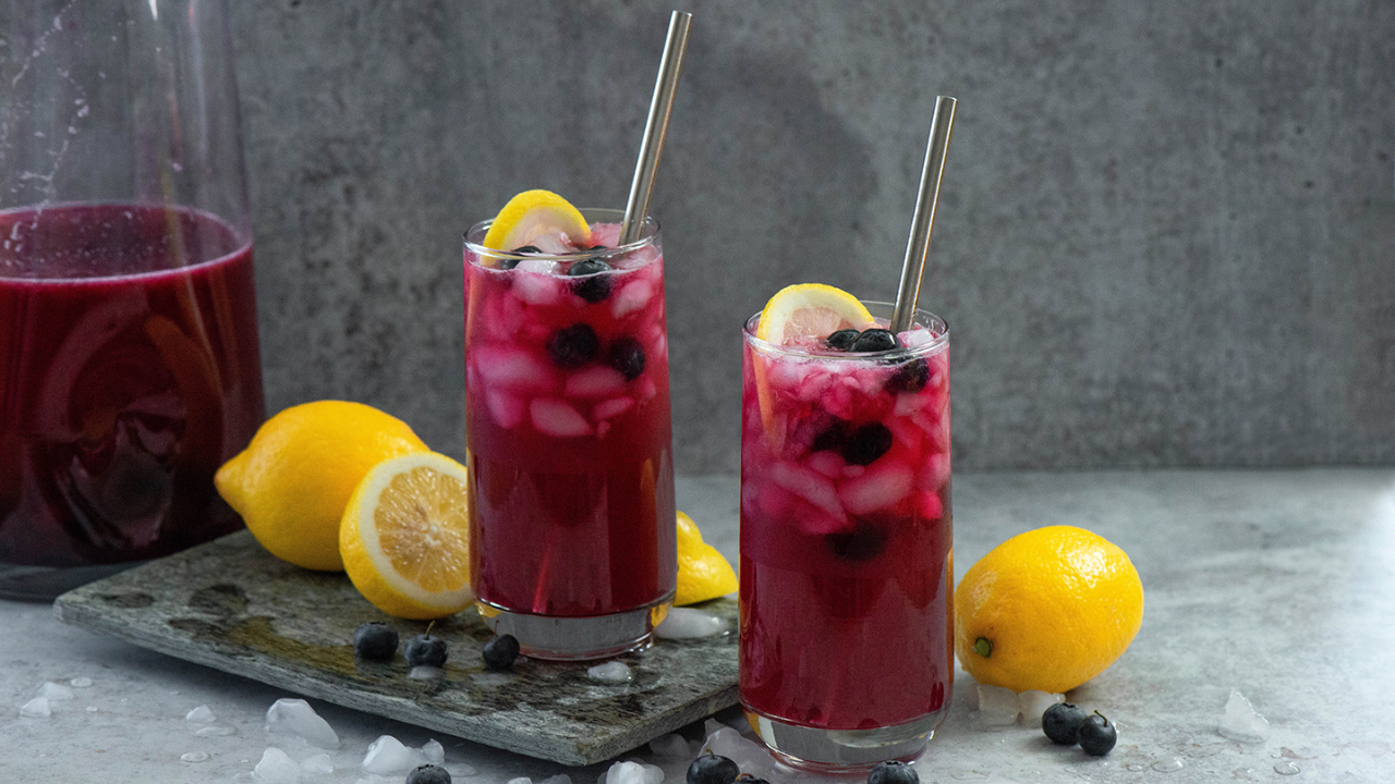 17. Naturally Sweet Blueberry Lemonade