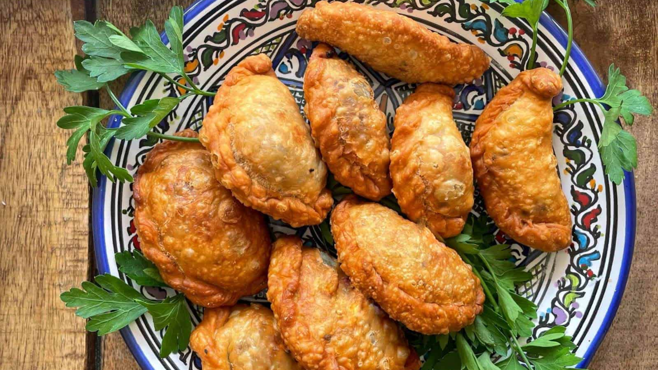 5. Homemade Crunchy Sambousek