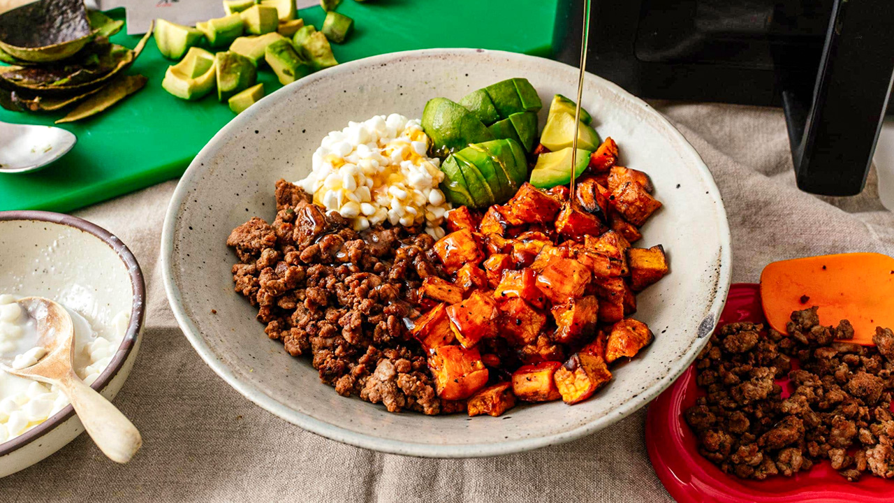 1. Hot Honey Cottage Cheese Sweet Potato Beef Bowl